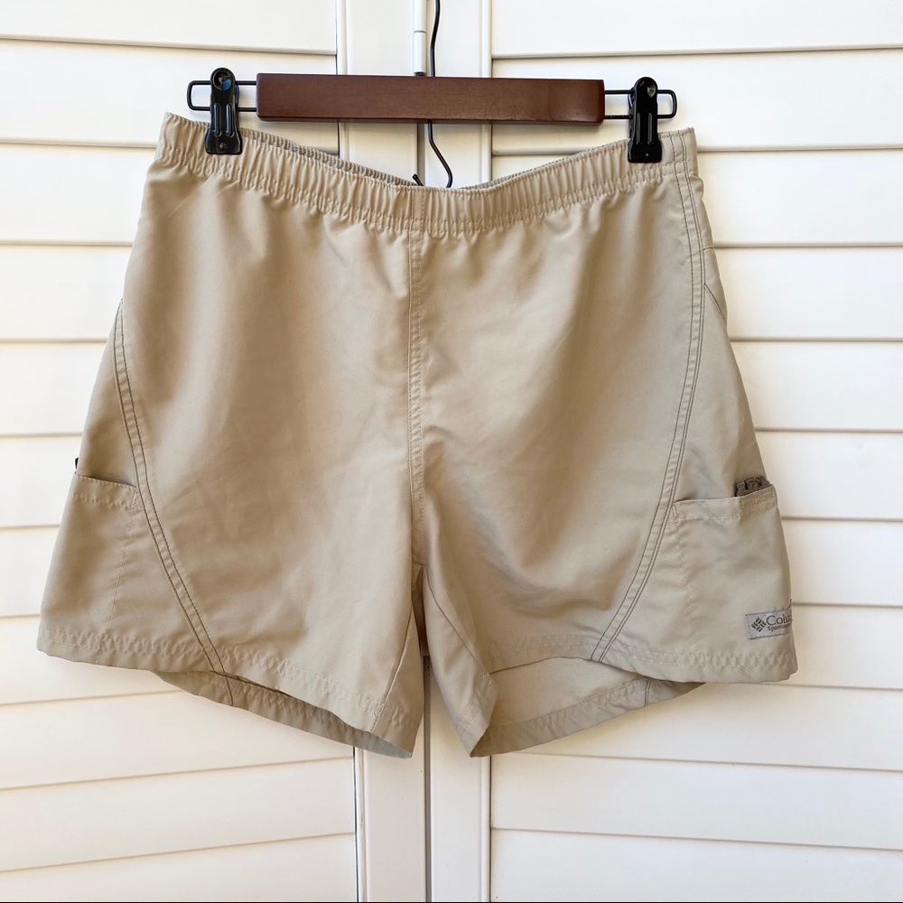 Columbia Sportswear Tan Khaki Lightweight Shorts
